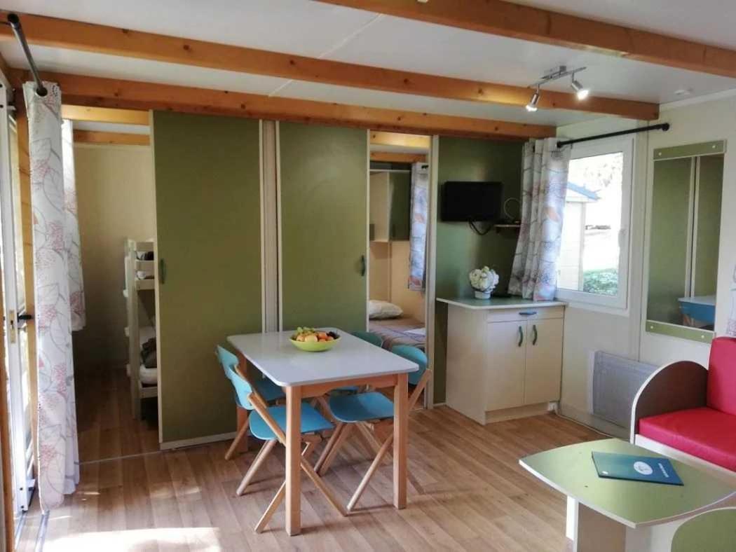 Camping - Piscine - Ccbaieb Montjoie-en-Couserans Εξωτερικό φωτογραφία